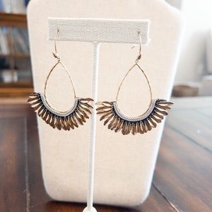 (Like New) Stella & Dot Gold Pegasus Statement Earrings